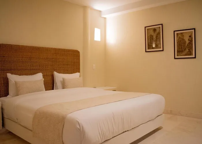 Casa Noa Colonial Rooms